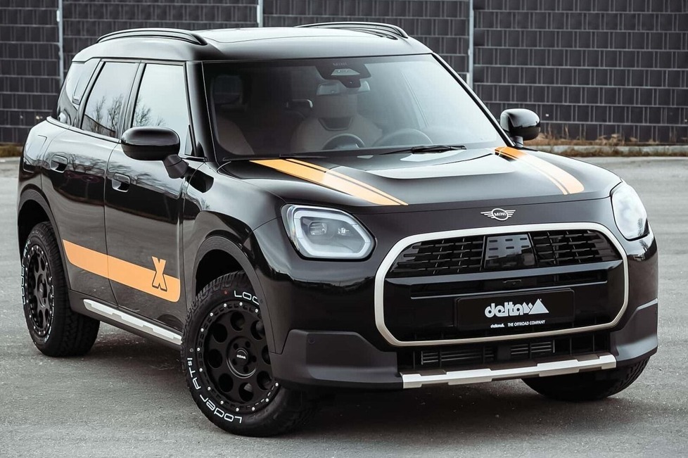 Das neue Modell des Kompakt-SUVs wird höhergelegt