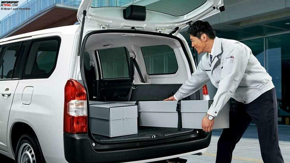 Toyota Probox (2021)