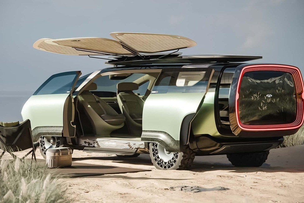 Das Chery New Journeo Concept kombiniert futuristisches Design mit praktischen Features und einer Reichweite von 2.500 km – die Zukunft des Reisemobils