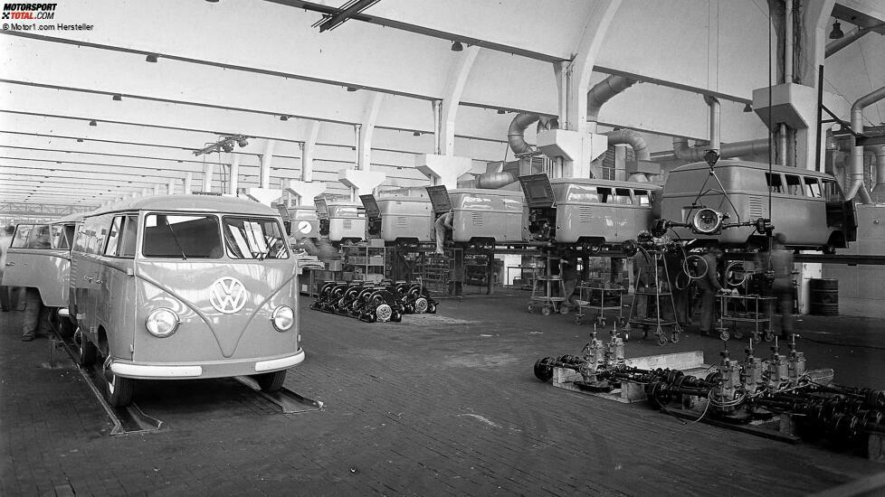 VW Transporter Produktion in Wolfsburg (1950)