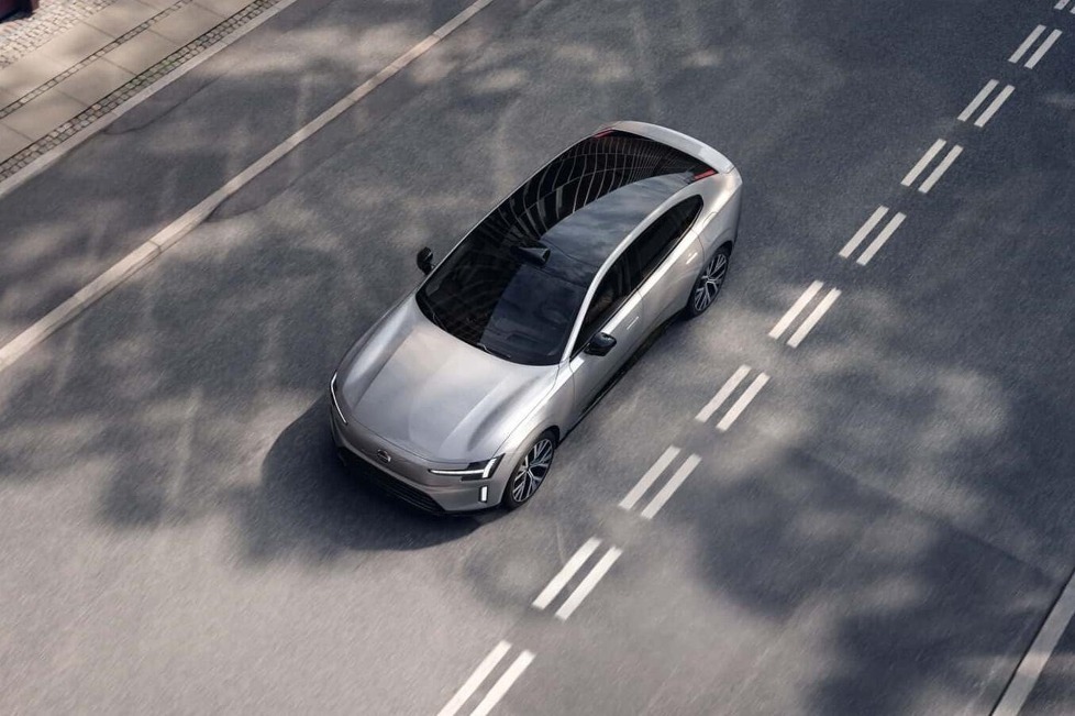 Das obere Mittelklasse-Modell kommt mit 800-Volt-System und 700 Kilometer Reichweite
