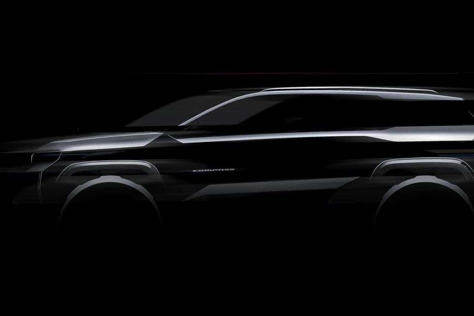 Neue Generation auf Basis von STLA Medium erstmals auch als Elektroauto