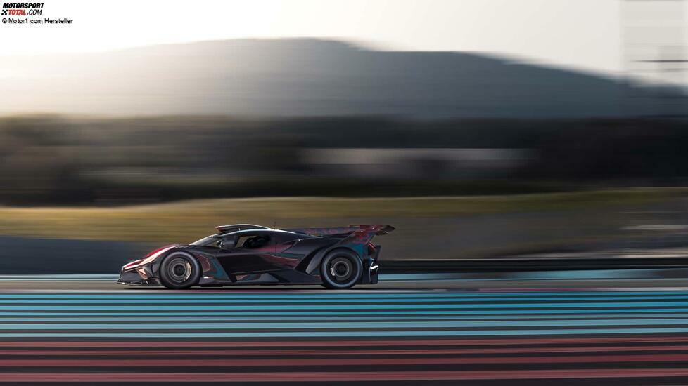 Bugatti Bolide (2025) Racetrack Feeling the Track