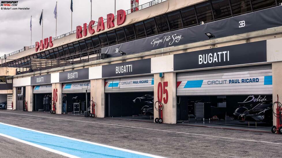 Bugatti Bolide (2025) Racetrack Feeling the Track