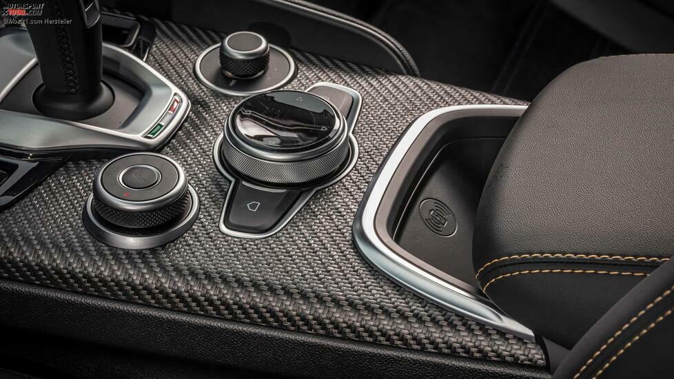 Alfa Romeo Giulia Quadrifoglio (2023) im Test