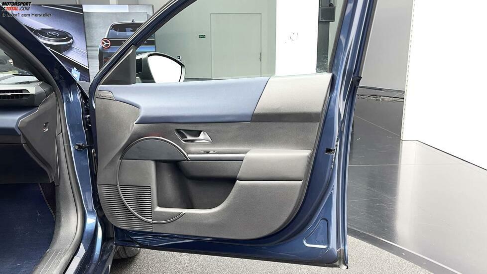 Lancia Ypsilon (2024)