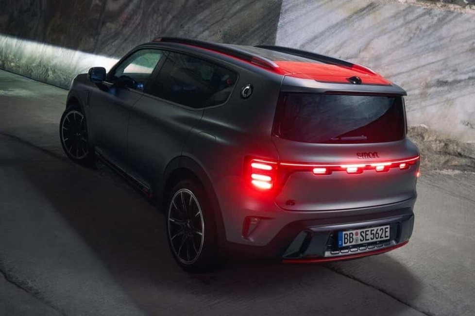 Der #5 Brabus ist ein einziger Smart-Superlativ: Er ist der größte, schnellste, teuerste, und er lädt wirklich sehr sehr flott