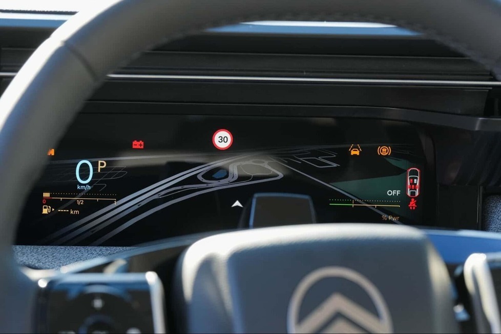 Wir steigen in den neuen Citroen C5 Aircross ein, um alle Geheimnisse des Innenraums und des Platzangebots zu entdecken