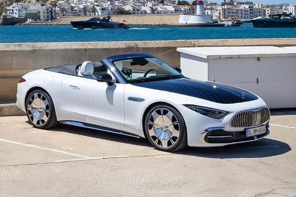 Der Mercedes-Maybach SL 680 kommt in der Monogram Series mit zwei 