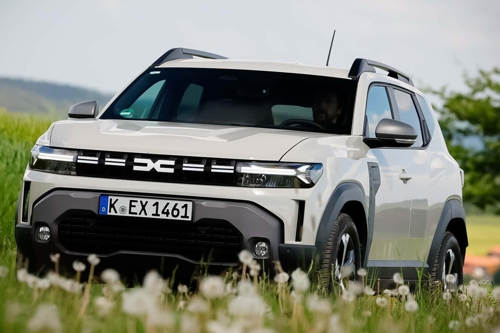 Der Hybrid 155 ist bereits vom Bigster bekannt, 4x4 wäre neu