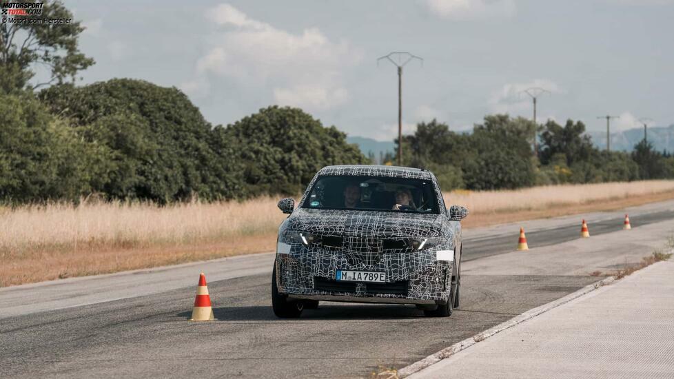 BMW iX3 Neue Klasse (2026) im PreDrive