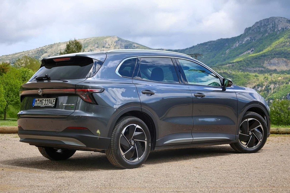 Das Elekto-SUV kommt mit 15 Zentimetern mehr Länge und minimalistischem Design