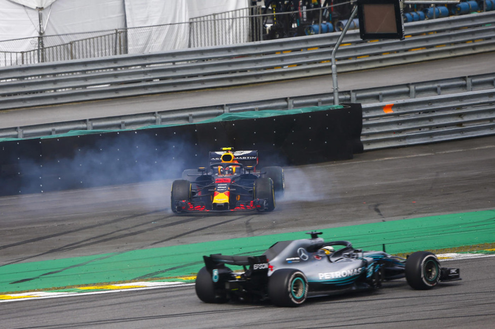 Erst die Kollision, dann die große Aufregung: Die Kollision zwischen Max Verstappen und Esteban Ocon war die Szene des Grand Prix von Brasilien 2018