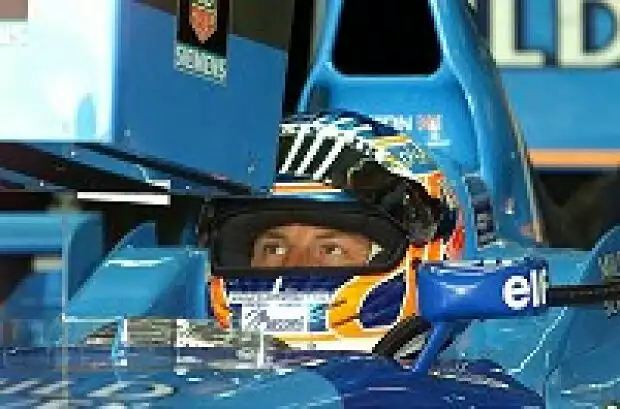 Jenson Button im Cockpit seines Benetton Titel-Bild zur News: Jenson Button im Cockpit seines Benetton