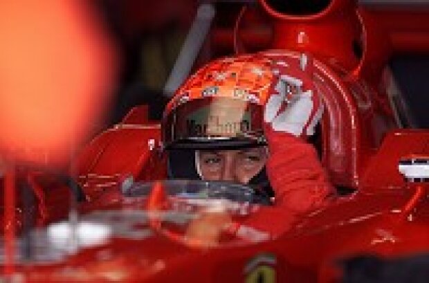 Titel-Bild zur News: Michael Schumacher in seinem Ferrari