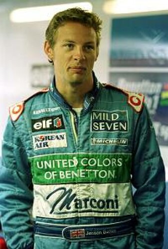 Titel-Bild zur News: Jenson Button in der Benetton-Garage