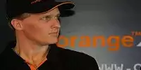 Bild zum Inhalt: Johnny Herbert im ausführlichen Interview