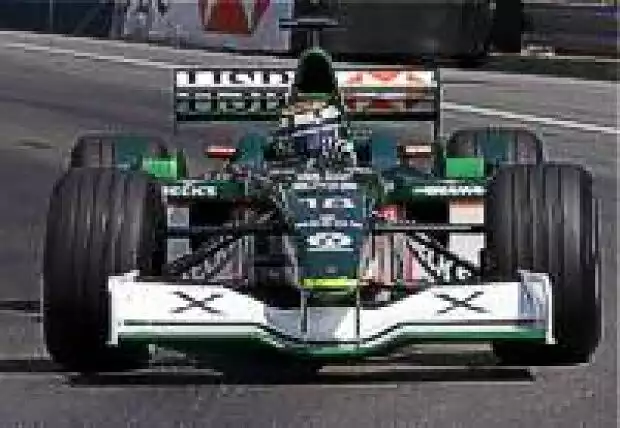 Eddie Irvine (Jaguar-Racing) Titel-Bild zur News: Eddie Irvine (Jaguar-Racing)