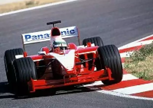 Titel-Bild zur News: Allan McNish (Toyota)
