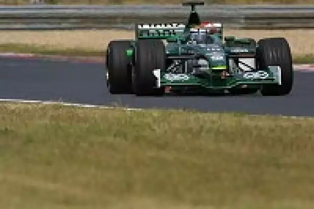 Eddie Irvine (Jaguar Racing) Titel-Bild zur News: Eddie Irvine (Jaguar Racing)