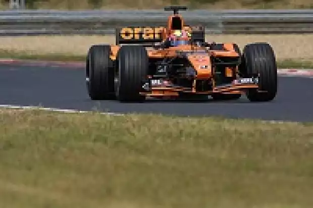 Enrique Bernoldi (Arrows) Titel-Bild zur News: Enrique Bernoldi (Arrows)