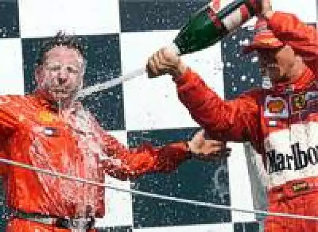 Podium Ungarn 2001 Titel-Bild zur News: Podium Ungarn 2001