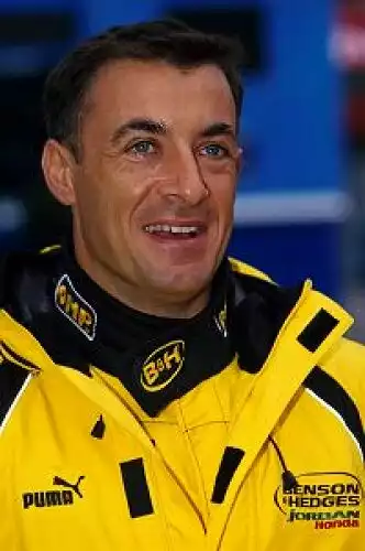 Jean Alesi (Jordan) Titel-Bild zur News: Jean Alesi (Jordan)