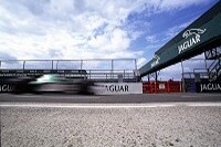 Bild zum Inhalt: Jaguar Racing soll sich selbst finanzieren