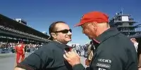 Niki Lauda im Gespräch mit Jacques Nasser