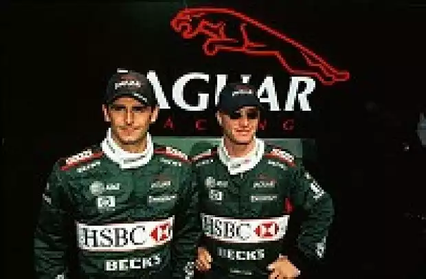 Pedro de la Rosa und Eddie Irvine Titel-Bild zur News: Pedro de la Rosa und Eddie Irvine