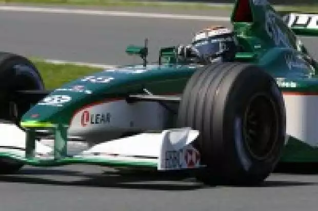 Titel-Bild zur News: Eddie Irvine