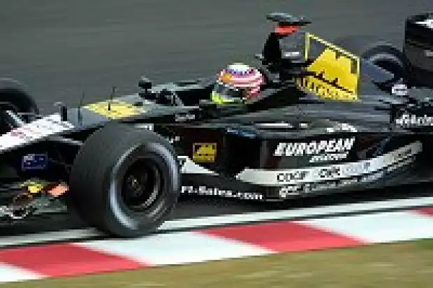 Alex Yoong im Minardi auf Zeitenjagd Titel-Bild zur News: Alex Yoong im Minardi auf Zeitenjagd