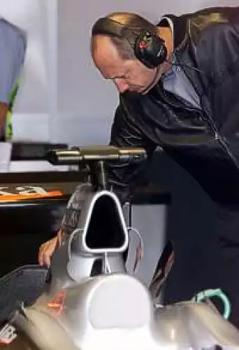 Ron Dennis Titel-Bild zur News: Ron Dennis
