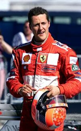 Titel-Bild zur News: Michael Schumacher mit seinem Helm
