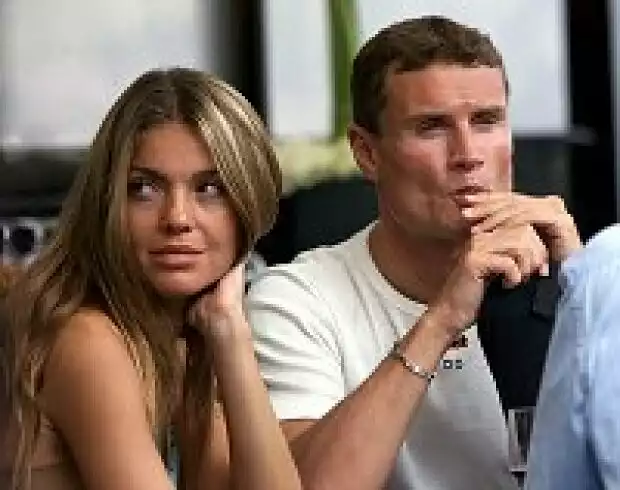 David Coulthard mit seiner Freundin Titel-Bild zur News: David Coulthard mit seiner Freundin