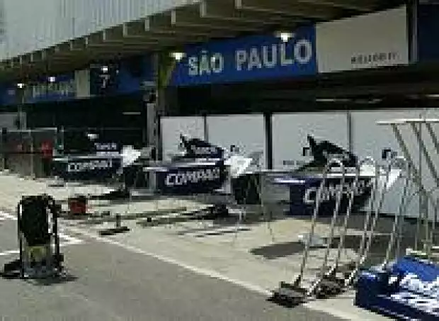 BMW-Williams-Box Titel-Bild zur News: BMW-Williams-Box