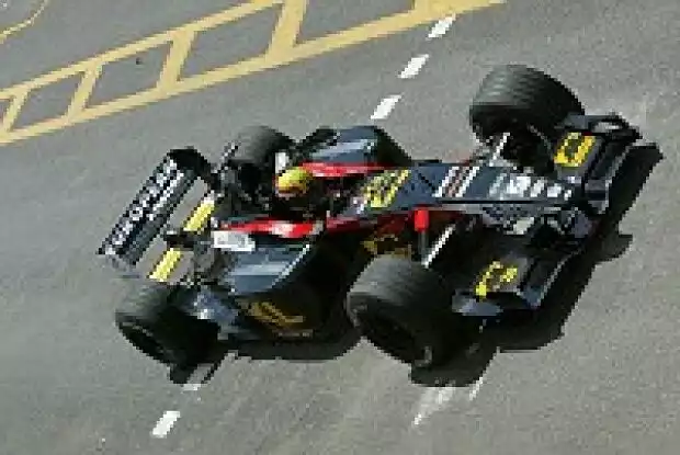 Titel-Bild zur News: Mark Webber (Minardi)