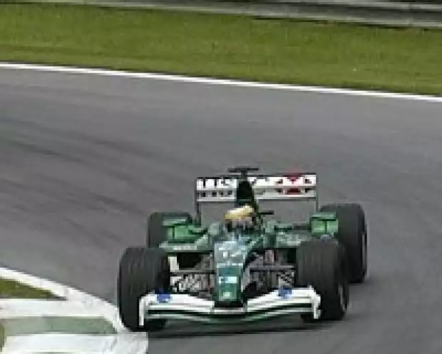 Pedro de la Rosa im Jaguar R3 Titel-Bild zur News: Pedro de la Rosa im Jaguar R3