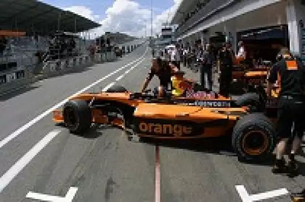 Heinz-Harald Frentzen in der Boxengasse Titel-Bild zur News: Heinz-Harald Frentzen in der Boxengasse