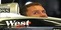 David Coulthard im Cockpit seines Silberpfeils