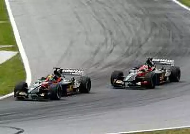 Titel-Bild zur News: Mark Webber, Alexander Yoong