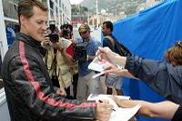 Bild zum Inhalt: Schumacher verteidigt sich gegen Villeneuve-Kritik