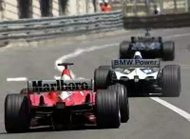 Schumacher, Montoya, Coulthard Titel-Bild zur News: Schumacher, Montoya, Coulthard