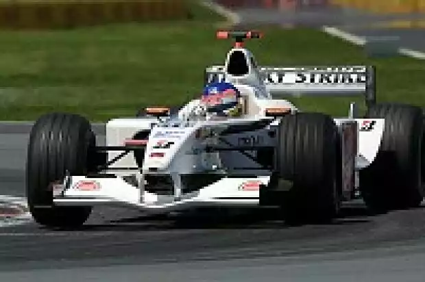 Jacques Villeneuve im BAR004 Titel-Bild zur News: Jacques Villeneuve im BAR004