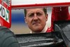 Bild zum Inhalt: Barrichello lässt Schumacher im Regen stehen