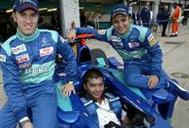 Titel-Bild zur News: Nick Heidfeld, Mohamed Fairuz, Felipe Massa