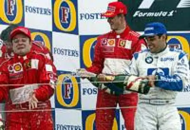 Titel-Bild zur News: Silverstone-Podium