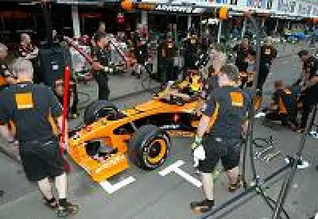 Arrows A23 Titel-Bild zur News: Arrows A23