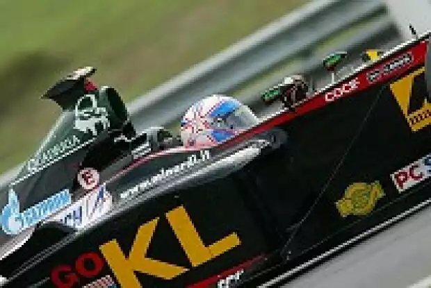 Anthony Davidson im Minardi PS02 Titel-Bild zur News: Anthony Davidson im Minardi PS02