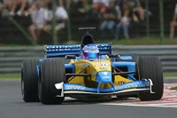 Jenson Button (Renault) Titel-Bild zur News: Jenson Button (Renault)